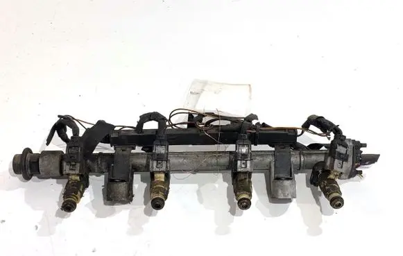 Hyundai Tucson JM Fuel main line pipe 9260930013