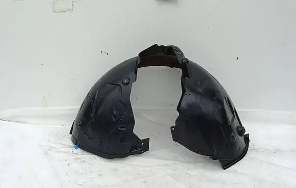Audi A4 S4 B9 8W Front wheel arch liner splash guards 8W0821172G