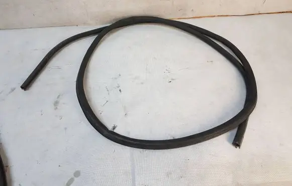 BMW 5 F10 F11 Engine compartment rubber 7019779ORI 7019779