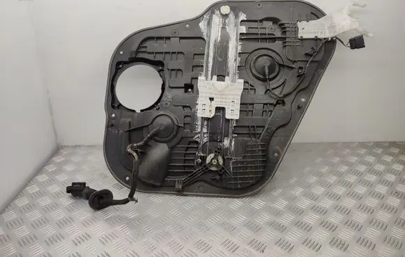 Rear window lifting mechanism without motor