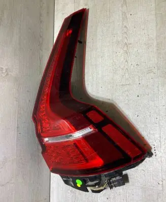 Volvo V60 Rear/tail lights 32228899 19033003325
