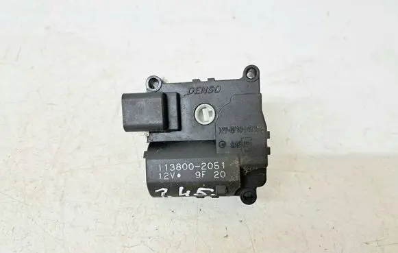 Toyota Corolla Verso AR10 Air flap motor/actuator 1138002051