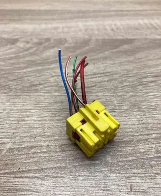 Volkswagen PASSAT B5 Plug wire 8A0972986 962664
