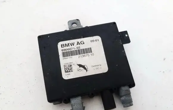 BMW 3 E46 Antenna control unit 690607102 6906071-02