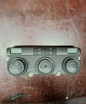 Volkswagen Golf V Climate control unit