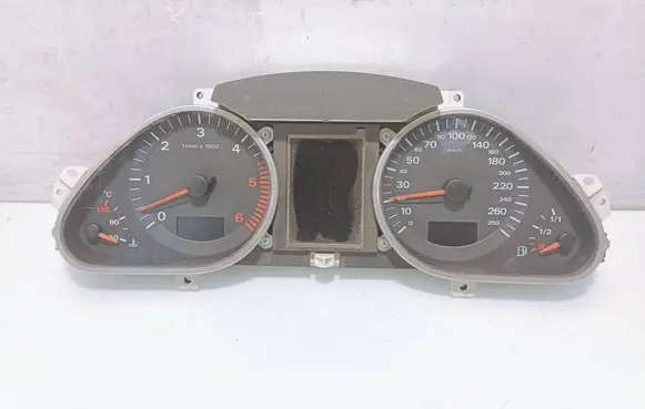 Speedometer (instrument cluster)