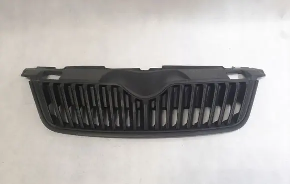Skoda Fabia Mk2 (5J) Front grill 5J0853668B