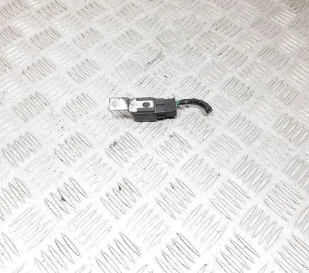 Mitsubishi Pajero Sport I Other relay MB627895 1366D