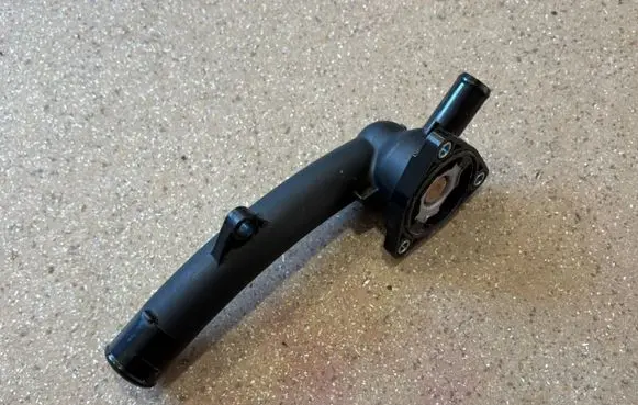 Lexus RX 450H Thermostat 