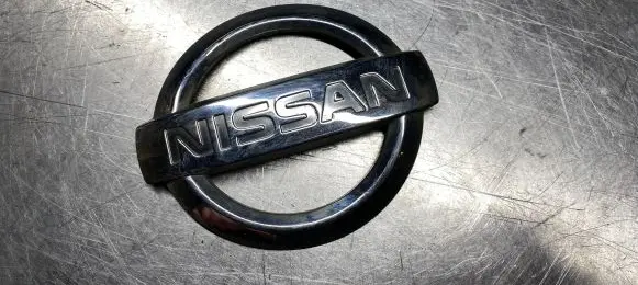 Nissan Almera Tino Manufacturers badge/model letters 84890BU700