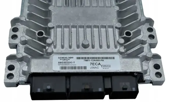 Ford Focus Engine control unit/module 7M5112A650PA 7ECA