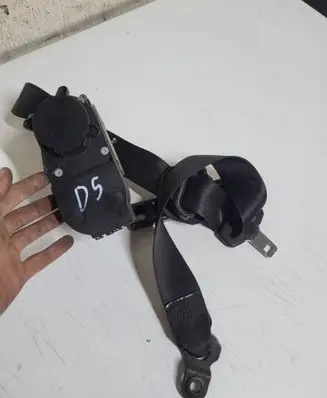 Mercedes-Benz R W251 Front seatbelt 2518603885