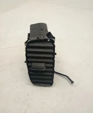 Mercedes-Benz GLE (W166 - C292) Dash center air vent grill A1668306001