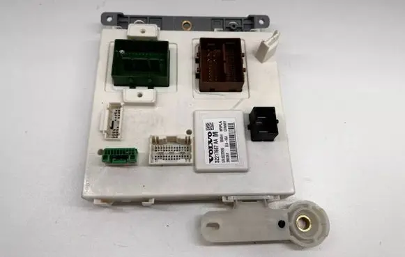 Volvo XC60 Comfort/convenience module 80270926 32217667AA 3MU0N1