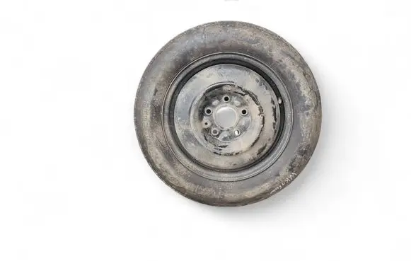 Volkswagen Routan R16 spare wheel 