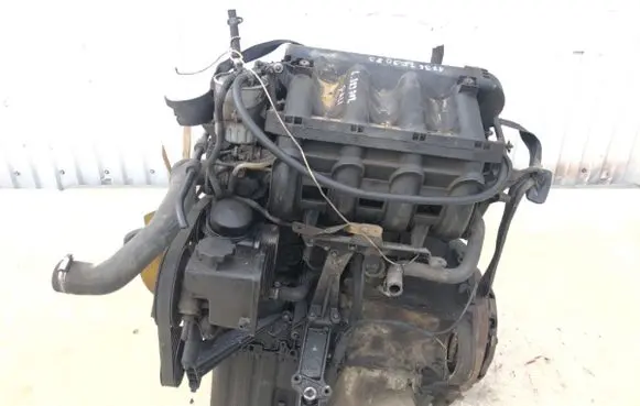 Mercedes-Benz Sprinter W901 W902 W903 W904 Engine 