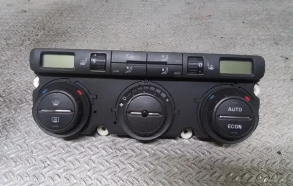 Skoda Octavia Mk2 (1Z) Climate control unit