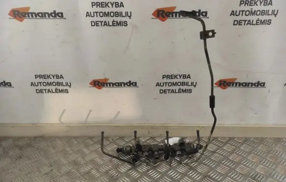 Opel Vivaro Fuel main line pipe 0445214145