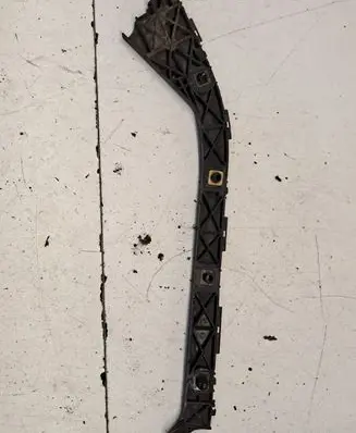 Toyota Prius (XW20) Rear bumper mounting bracket 5257547011