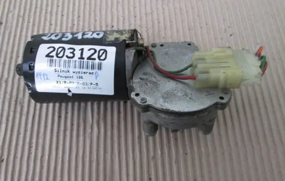 Peugeot 106 Front wiper linkage and motor