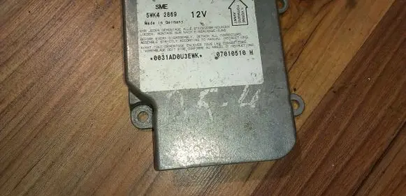 Volkswagen PASSAT B5 Airbag control unit/module 6Q0909605B 5WK42869