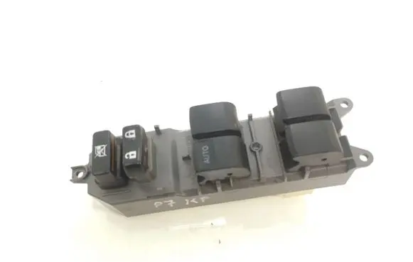 Toyota Auris 150 Electric window control switch 192835