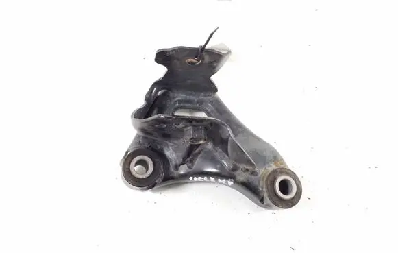 Engine mounting bracket