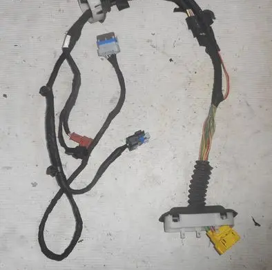 Citroen Berlingo Front door wiring loom 9663081480