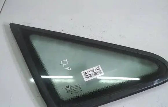 Volkswagen Sharan Front triangle window/glass AS2