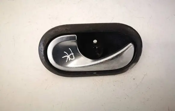 Renault Scenic II - Grand scenic II Front door interior handle 8200028487