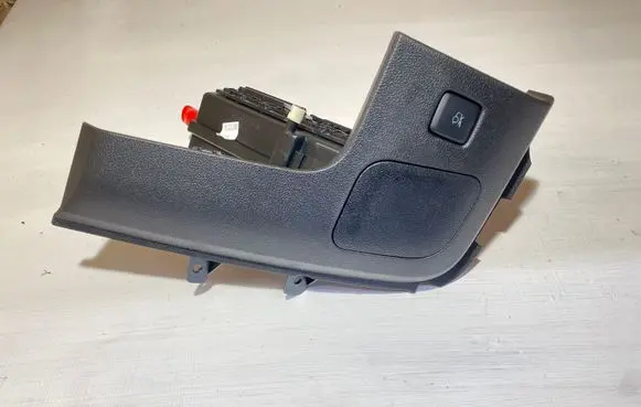 Ford Mustang VI Other dashboard part GR3B63044F09A