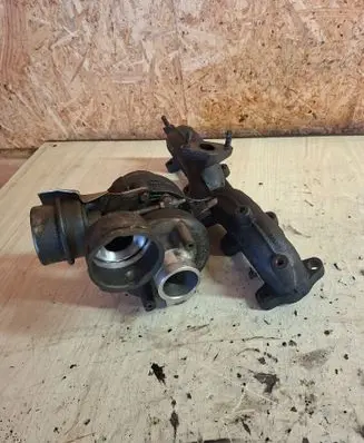 Volkswagen Golf V Turbo 038253016R F39A0011