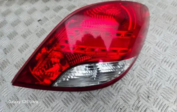 Peugeot 207 Rear/tail lights 9686565980