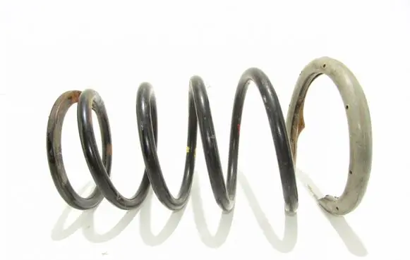 Nissan X-Trail T30 Rear coil spring