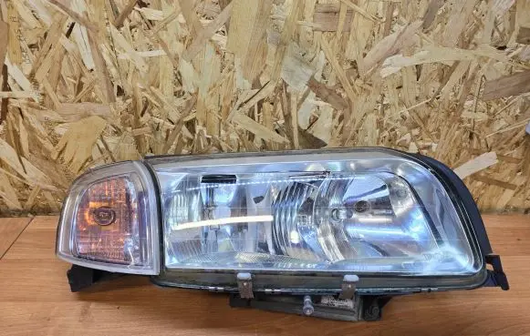 Volvo S80 Headlight/headlamp 8678547 89008459