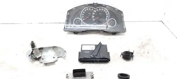 Opel Meriva A Engine ECU kit and lock set 0261208255 55353613 1039S17954