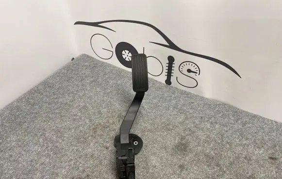 Tesla Model S Accelerator throttle pedal BE5C9F836AA 6PV93337017 L02482017