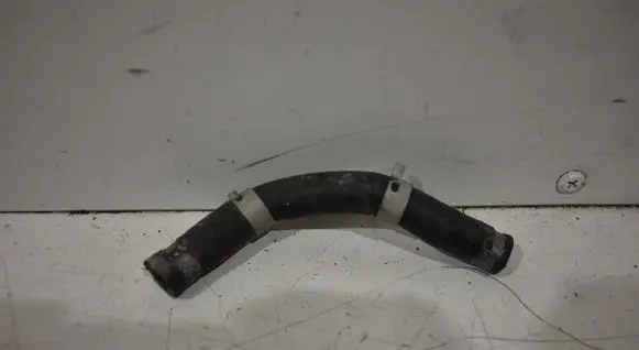 Toyota RAV 4 (XA50) Engine coolant pipe/hose