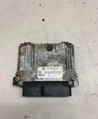 Volkswagen PASSAT B6 Engine control unit/module 03G906021NK 1039S17241 0281013440