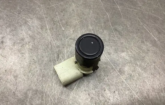 Audi A6 S6 C6 4F Parking PDC sensor 7H0919275