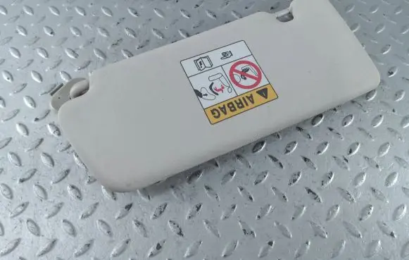 Dacia Sandero III Sun visor 964004288R