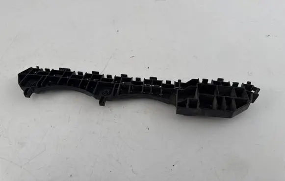 Subaru XV II Bumper support mounting bracket corner 57707FL400