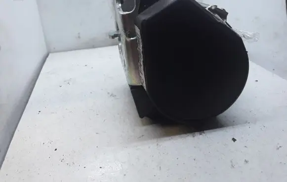 Dacia Logan I Front seatbelt A508741 E25599