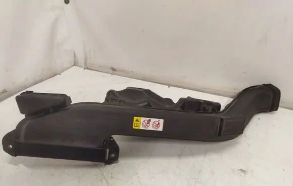 Lexus ES 250 - 300 - 330 Air intake duct part 1775025020