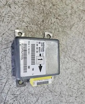 Nissan Vanette Airbag control unit/module 0285001139 285567C200