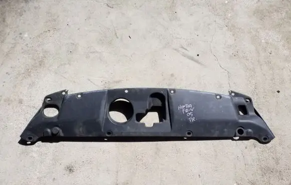 Engine bonnet/hood lock trim molding