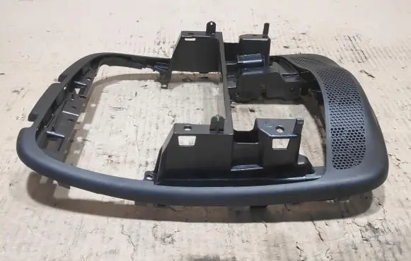 Renault Clio IV Panel trim 681043761R