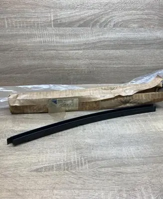 Mercedes-Benz E W212 Rear door windshield rail A2127300319