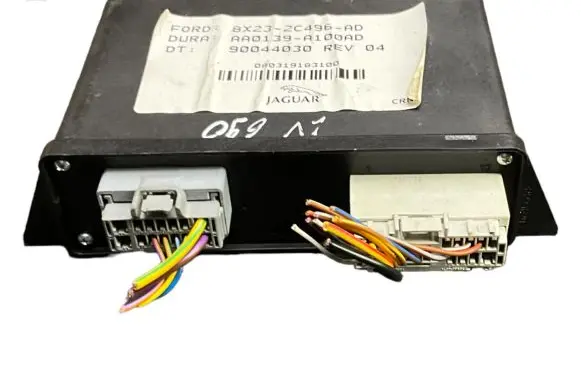 Jaguar XF Hand brake control module 8X232C496AD 90044030 AA0139A100AD