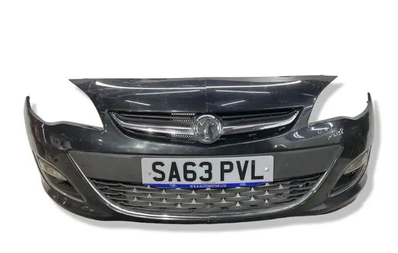 Opel Astra J Front bumper 